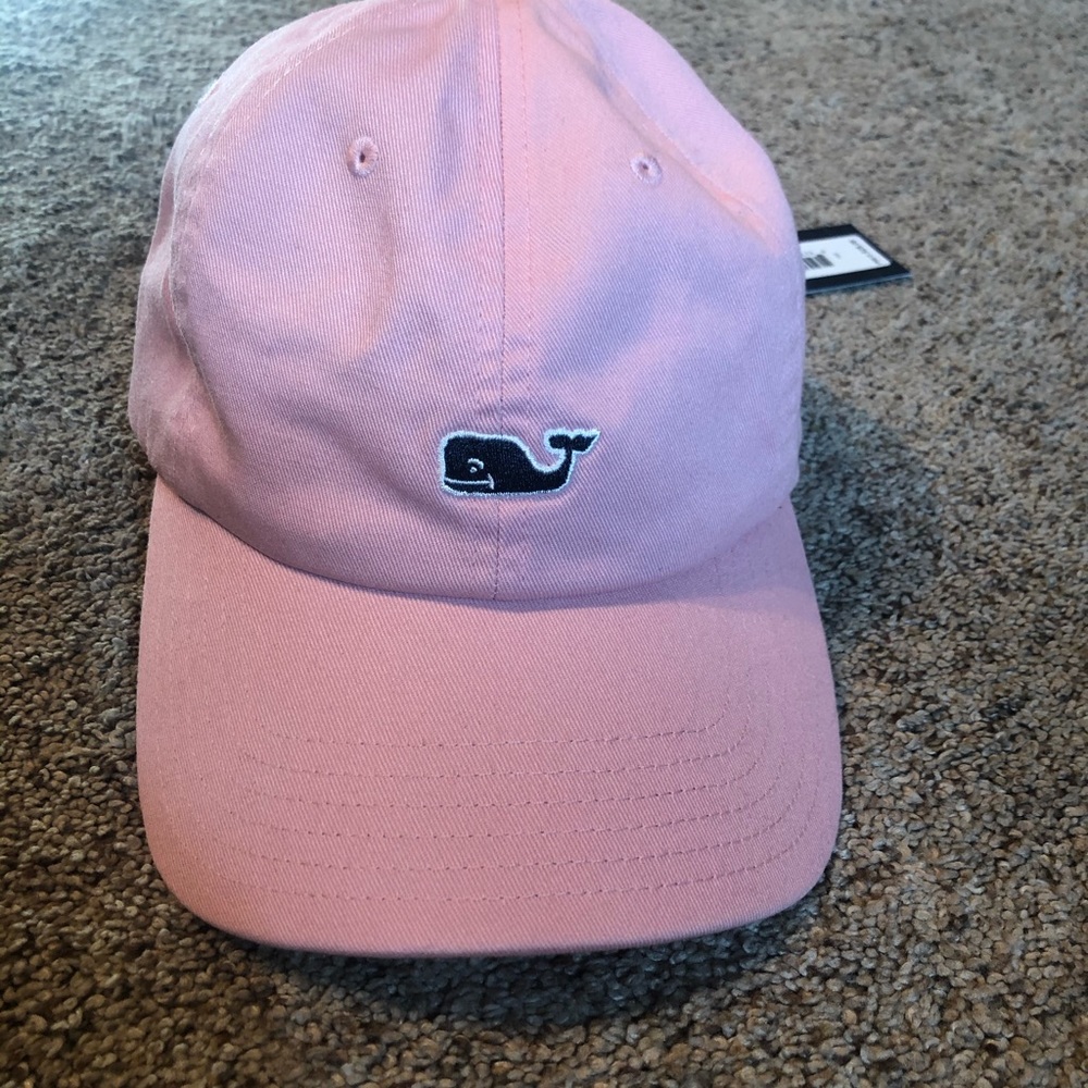 Vineyard Vines classic pink hat